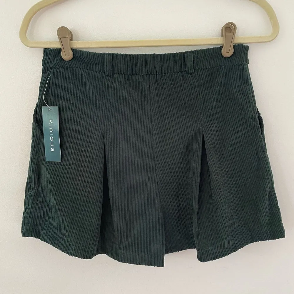 Kirious Corduroy Forest Green Skort NWT Size undefined - Image 7