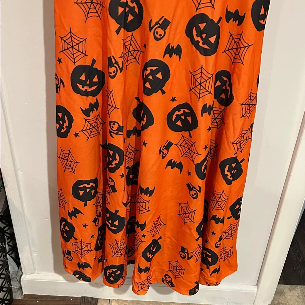 Gardenwed EUC Orange Halloween Dress with Black Print Size M - Image 2