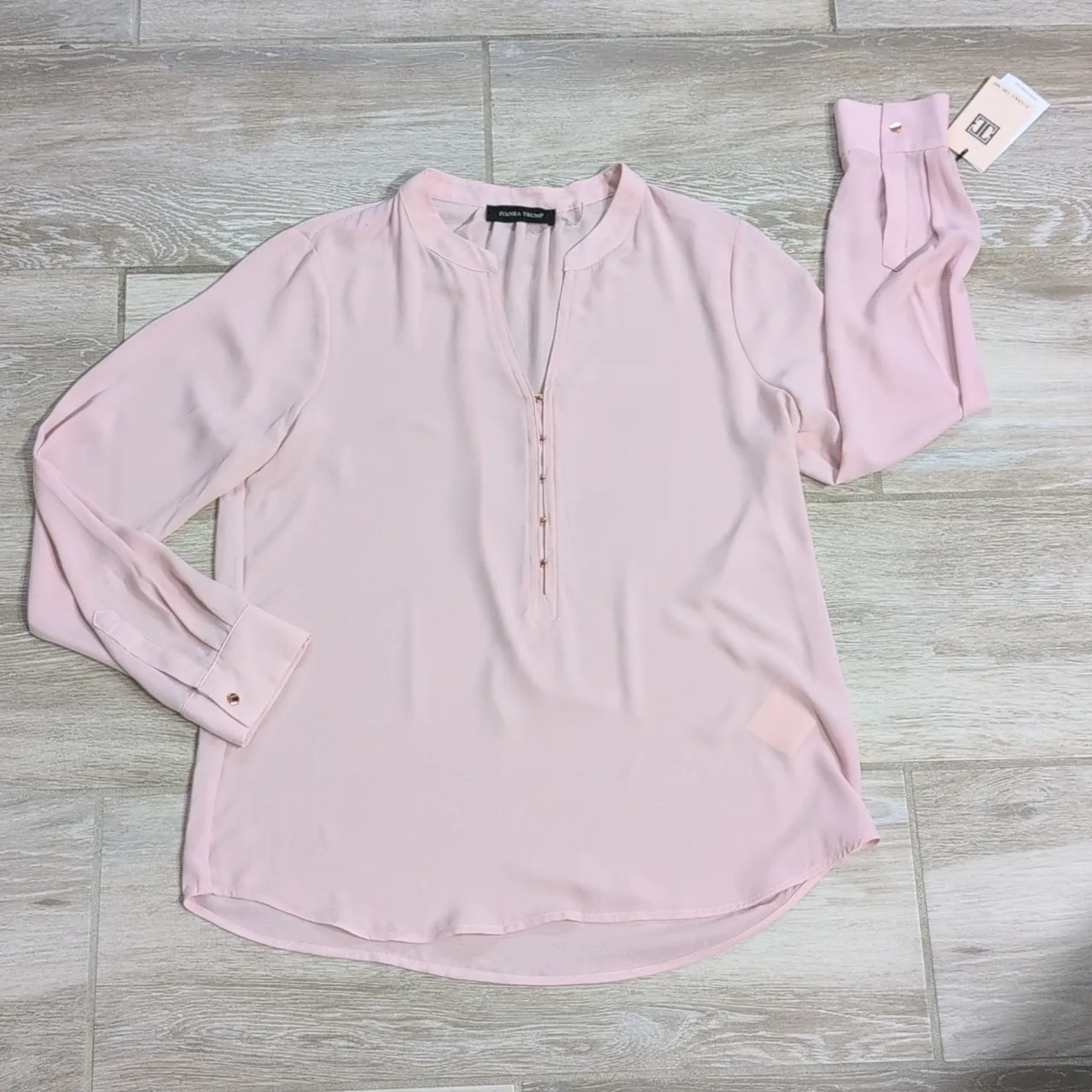 NWT Ivanka Trump V-Neck Blouse | Ivanka Trump Pink Henley Blouse - Image 6