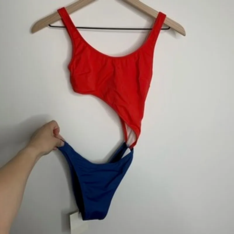 SOLID + STRIPED Jourdan Two Tone Swimsuit Womens New XS - Image 2