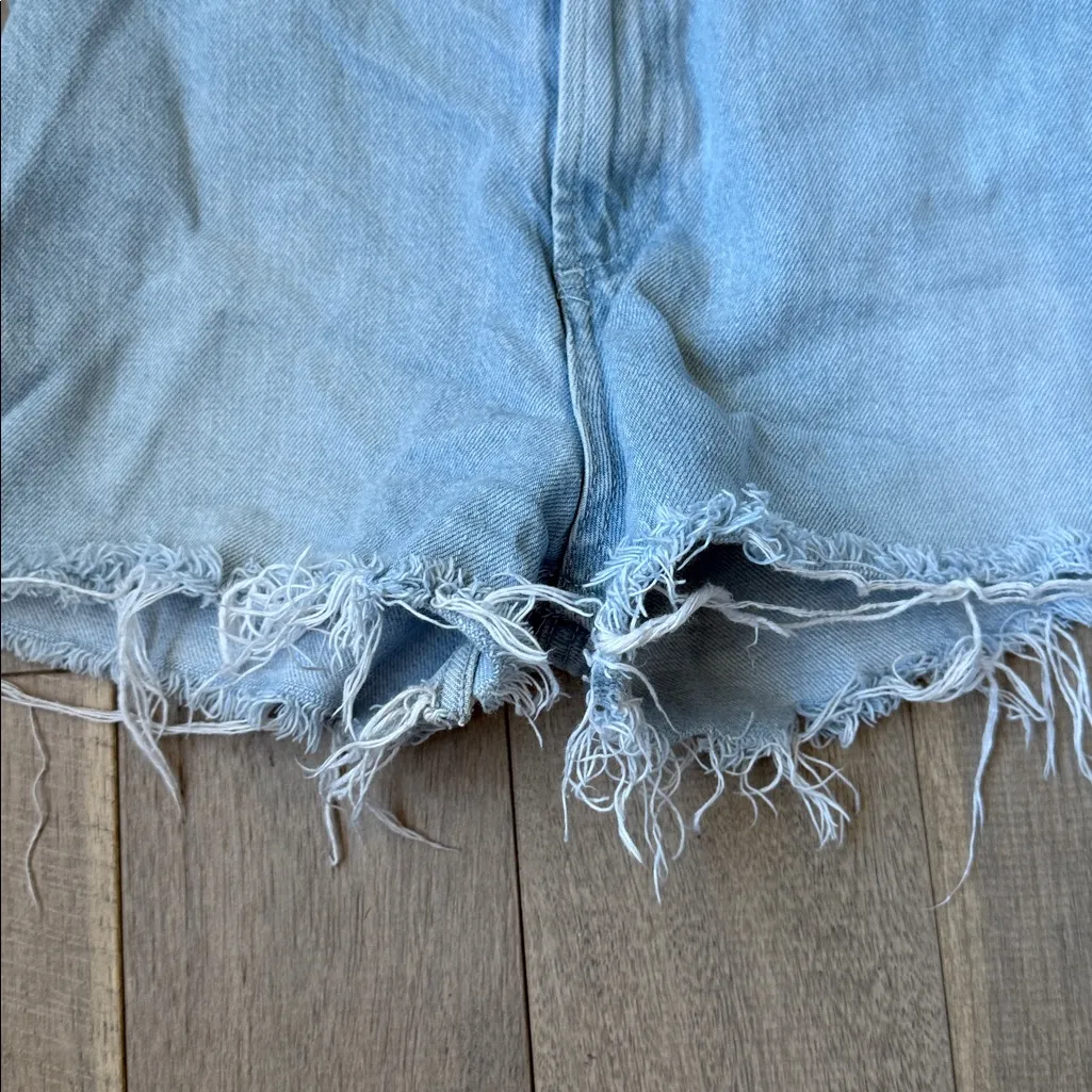 Zara Cut-out Denim Shorts - Image 5