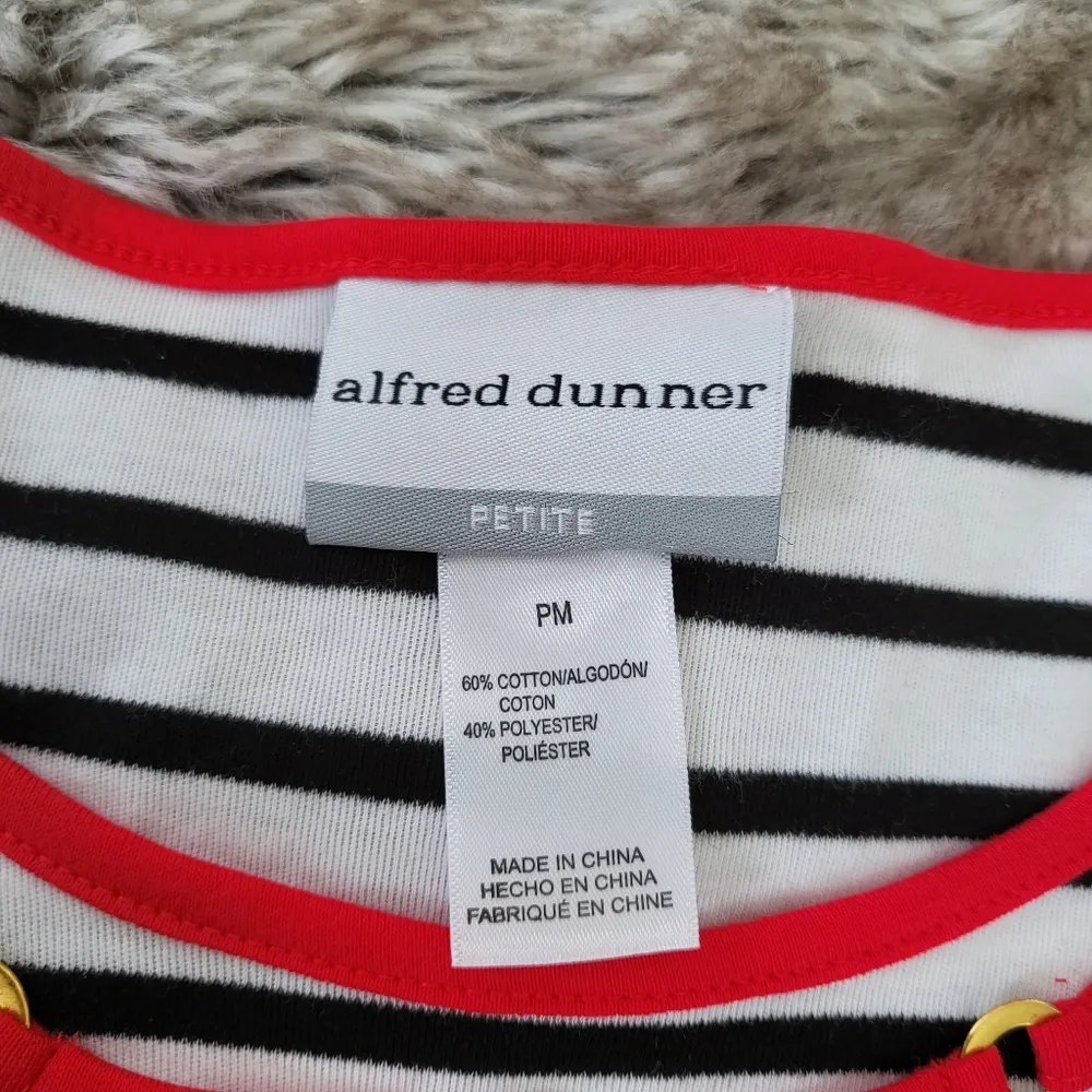 Alfred Dunner Petite Black & White Striped Red Trim T-Shirt Size Medium - Image 3
