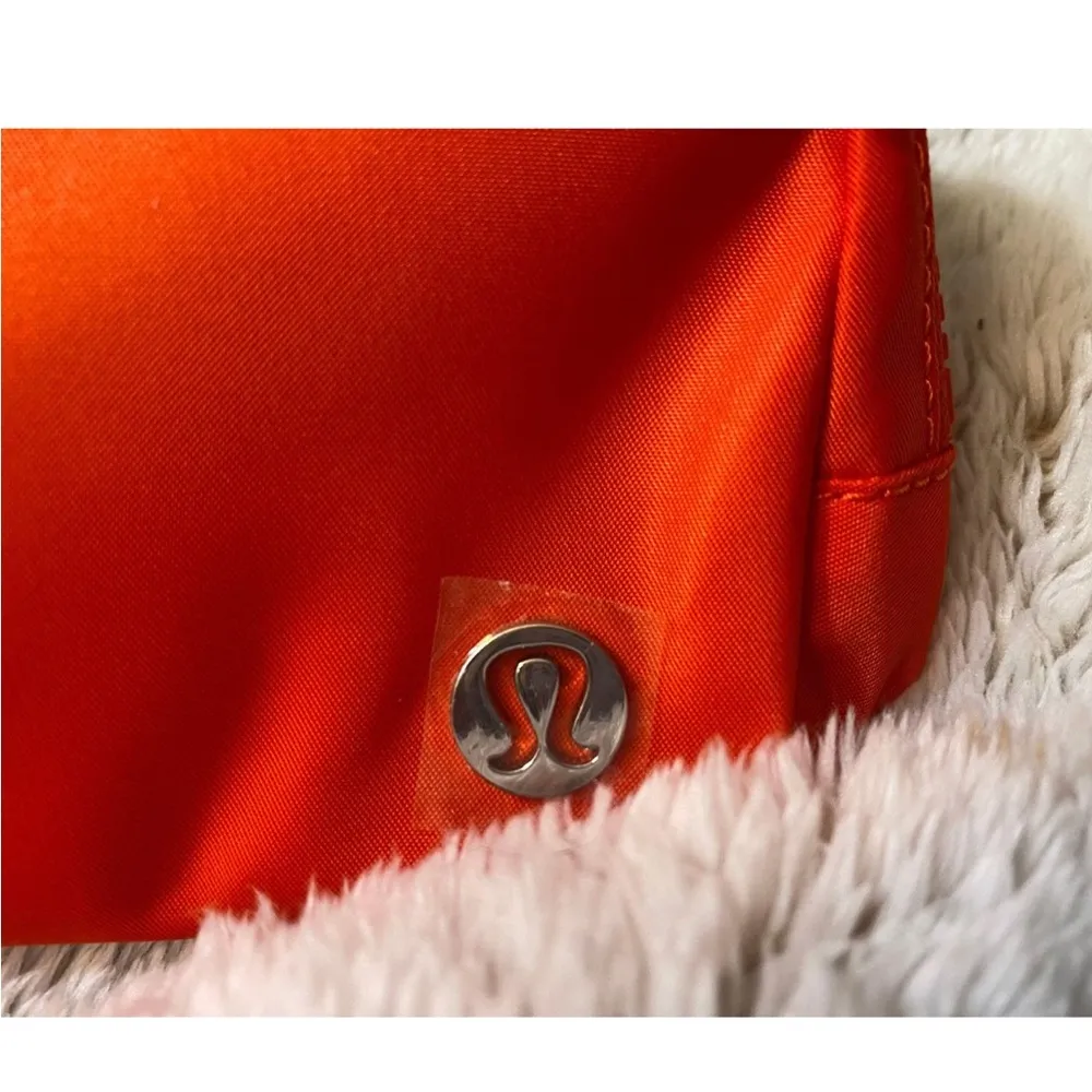 1L Everywhere Belt Bag Solar Orange - Image 4