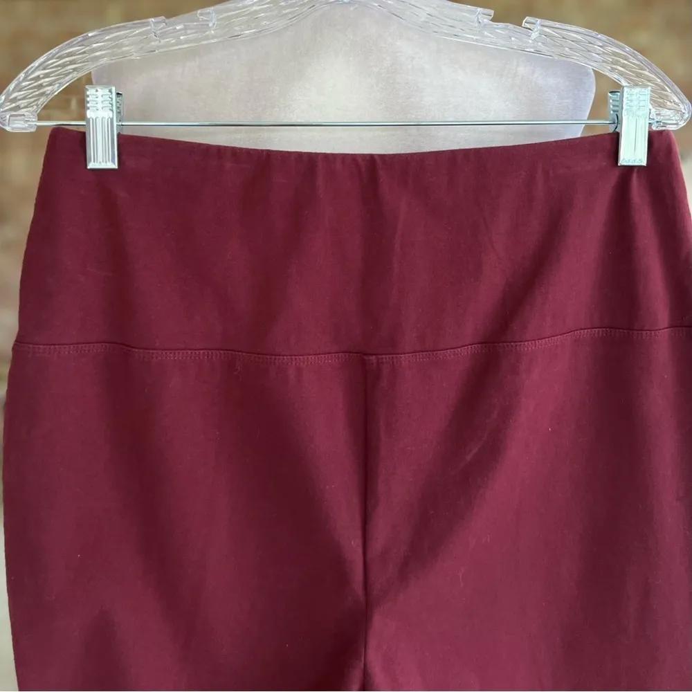 Zenergy Chico’s Burgundy Knit Crop Pants M - Image 5