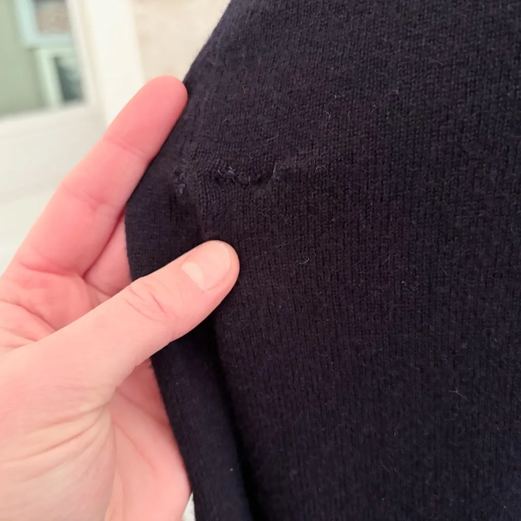 Brunello Cucinelli 100% Cashmere Cardigan - Image 9