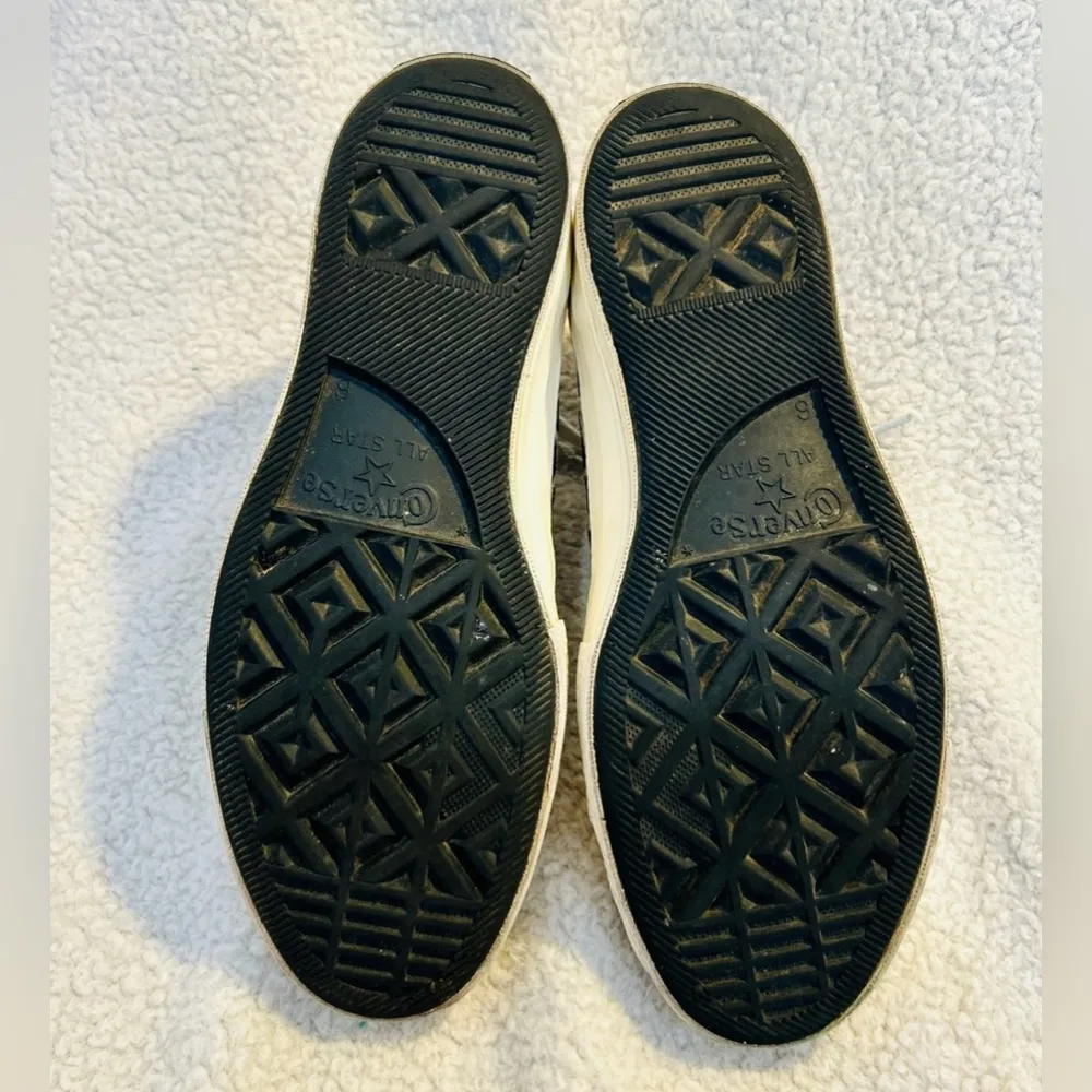 CONVERSE Chuck Taylor 70 All Star Canvas & Velvet High Tops. - Image 5