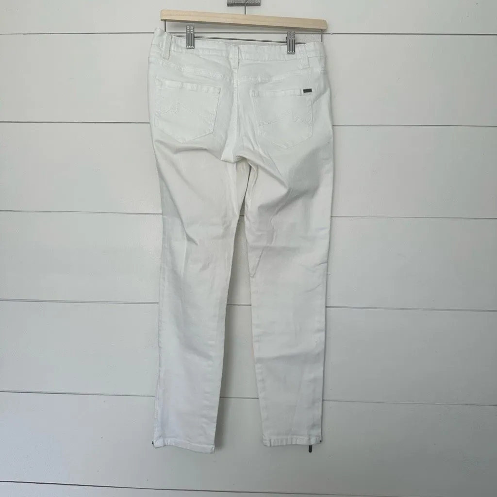 Max Jeans Women’s 4 White Jeans - Image 2