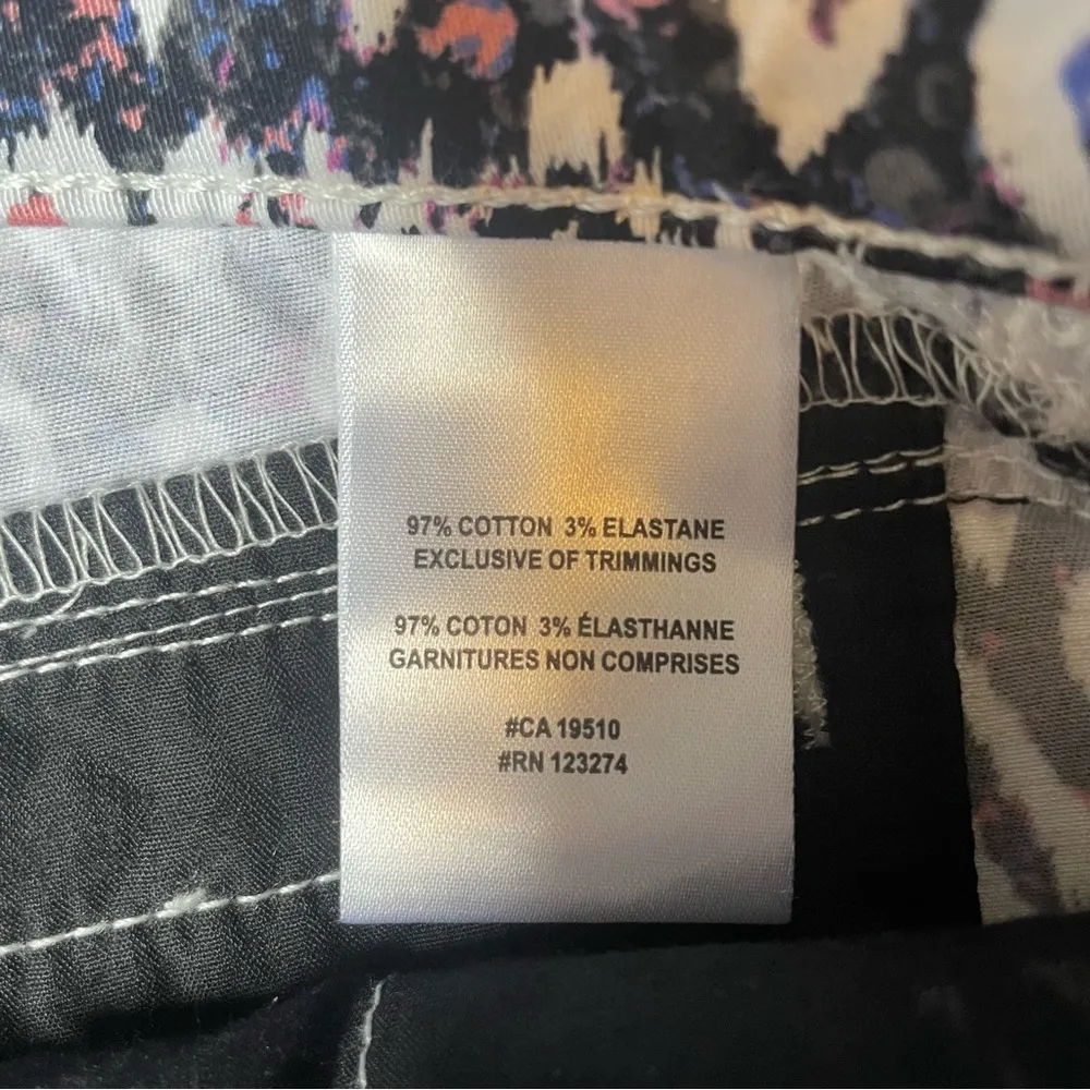 Lole Casey Chino Shorts size 6 - Image 8