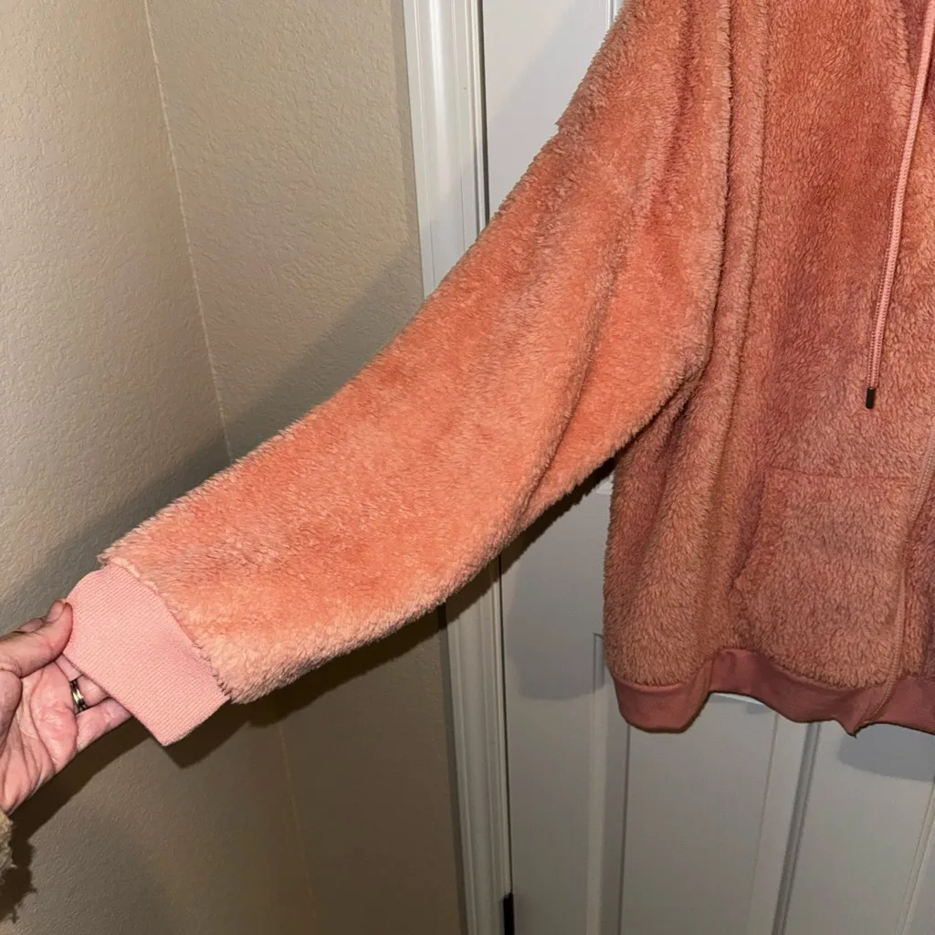 No Boundaries Women's Junior's Faux Sherpa Zip Hoodie Pink Plus XXL (19) - Image 4