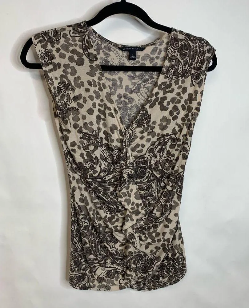 Banana Republic  Paisley Print Ruffle T Shirt Sz Small Y2K - Image 4