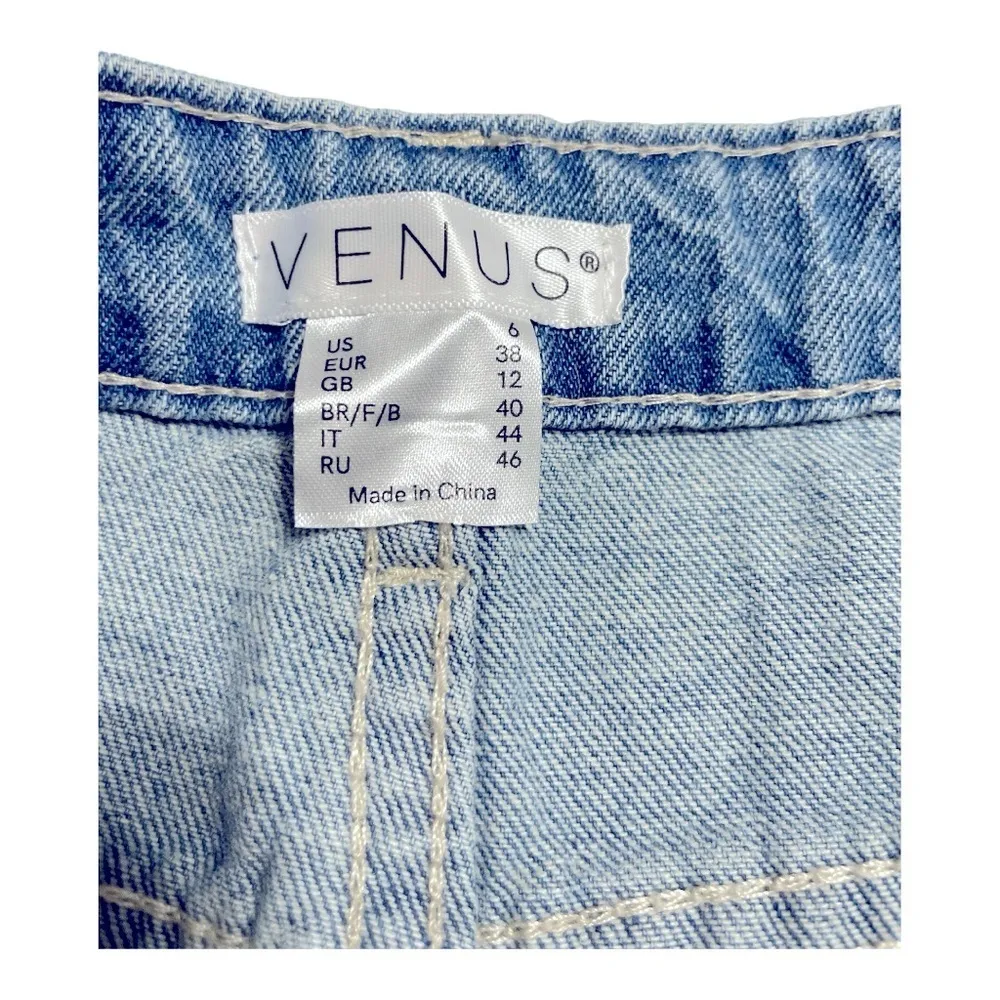 Venus Denim Jeans With Rips and Embellishments at Legs Size 6 like new - Image 5