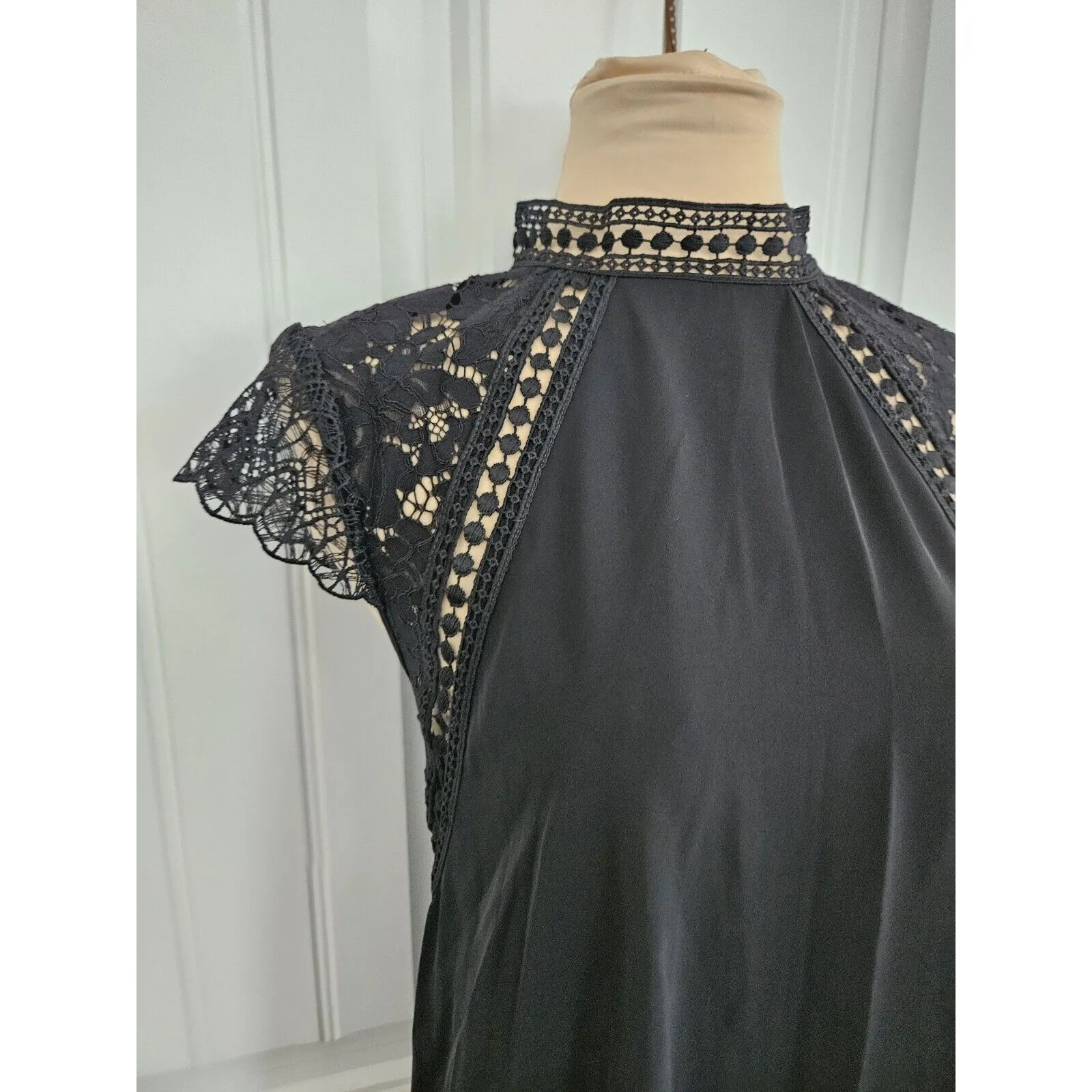 Zara Mock Neck Lace Short Sleeve Shift Dress Black S - Image 3