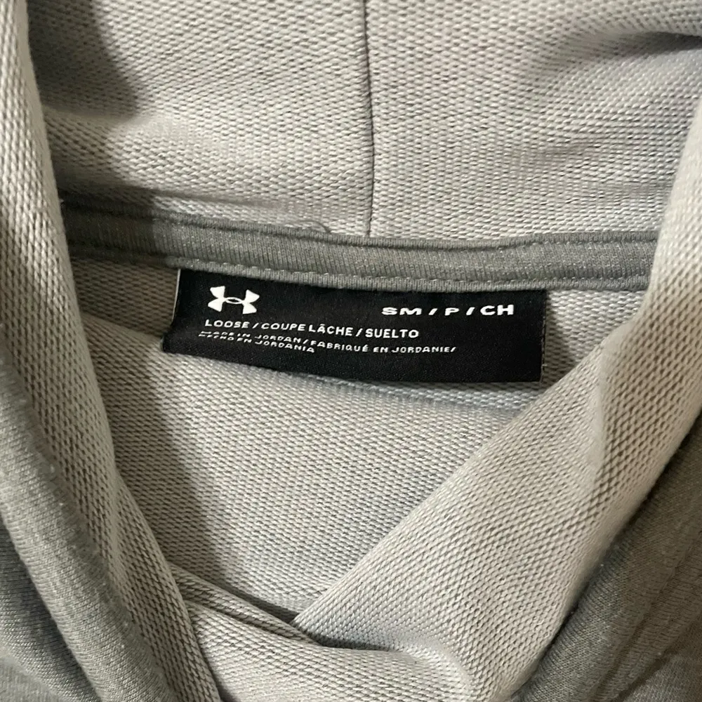 Under Armour Cowl Neck Gray Cropped Hoodie Logo Athletic Athleisure Sporty Small - Image 5
