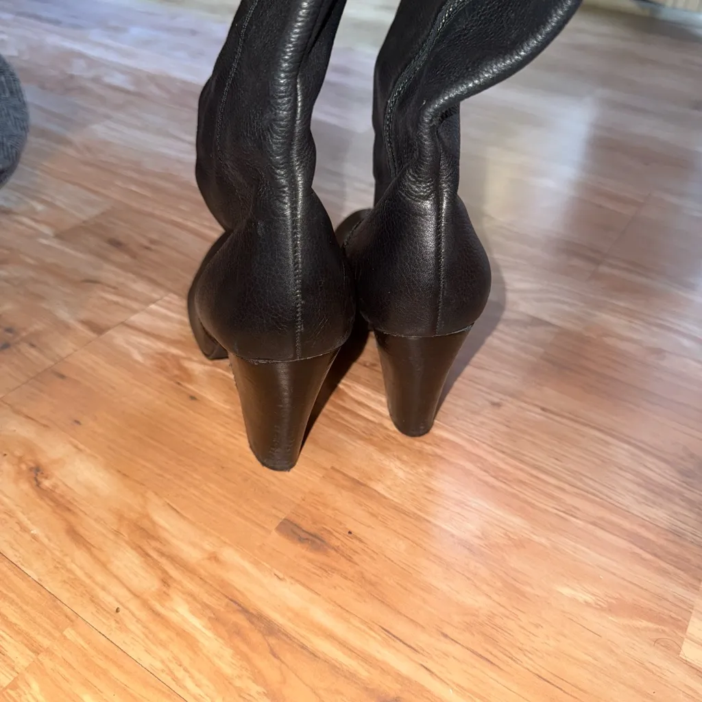 Fossil Black Leather Rebecca  Boots - Image 4