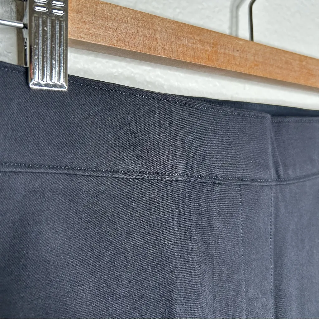 NWT Spanx Polished Kick Flare pants in Classic Black medium - Image 3