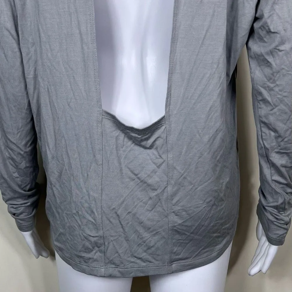 Koral Glint Mesa Top in Aaphalt - Image 9