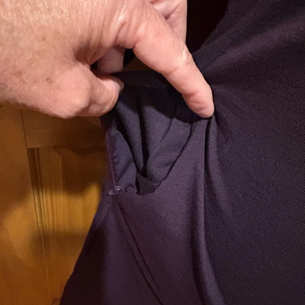 Eddie Bauer purple/eggplant 3/4 sleeve twist front dress  women’s S - Image 5