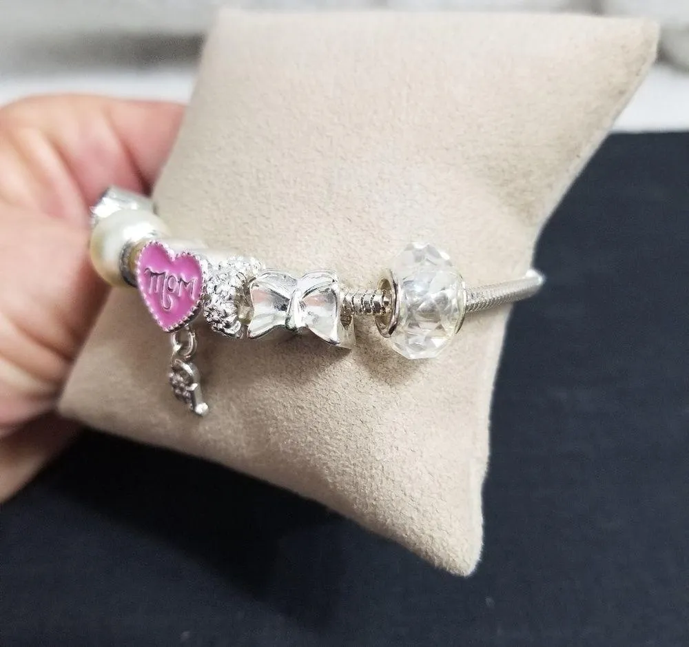 Silvertone "Mom" Charm Bracelet Pink - Image 3