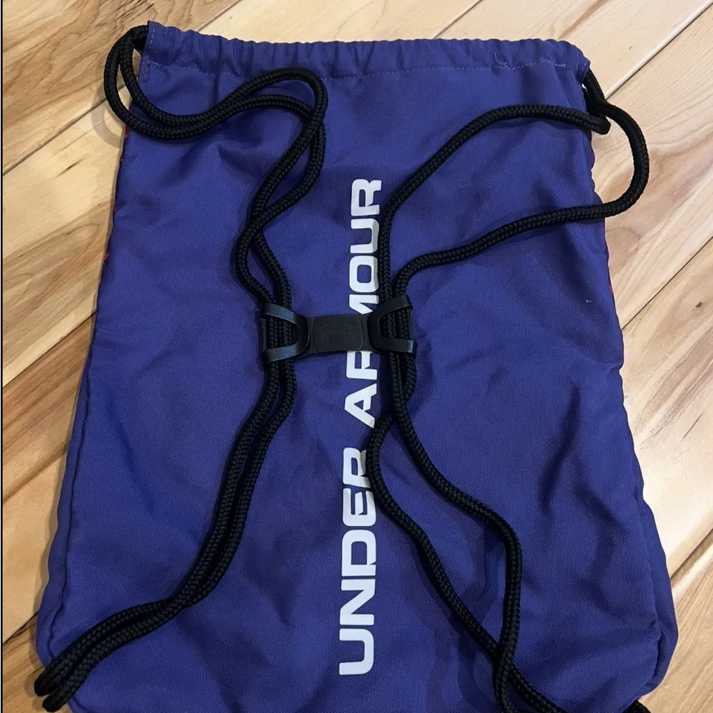 Under Armour Vibrant Blue and Pink Drawstring Bag - Image 2