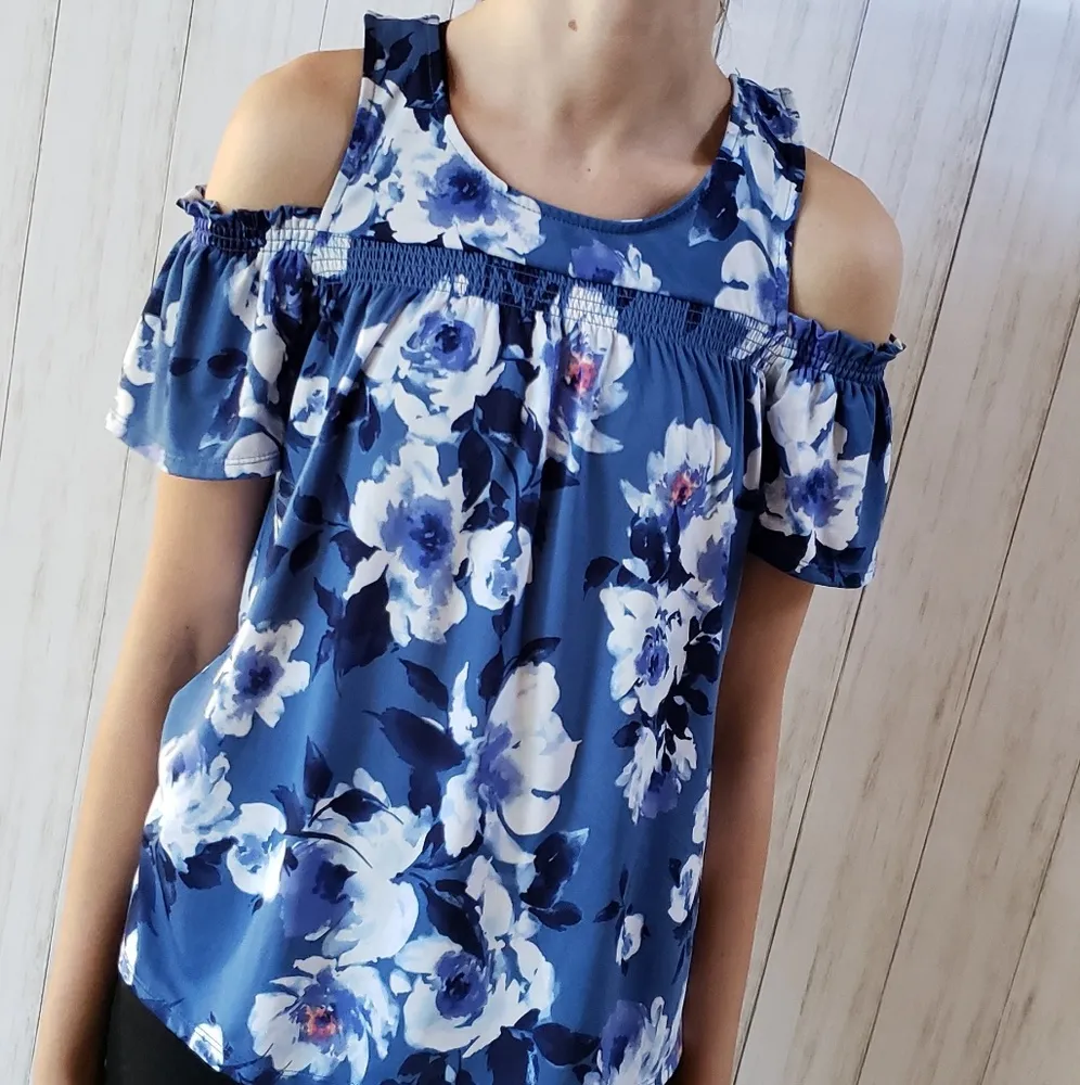 AUW Cold Shoulder Blue Floral Blouse Small - Image 2