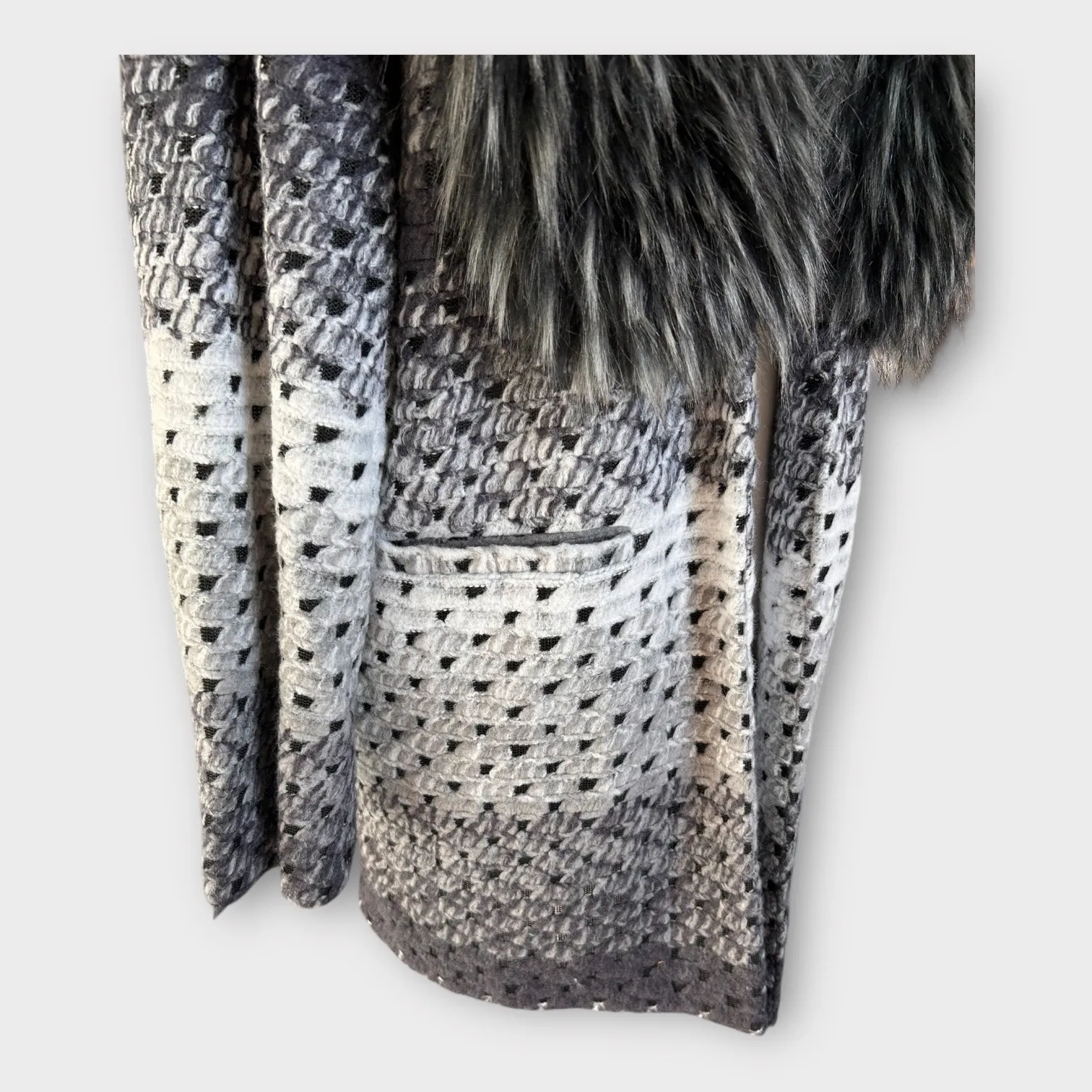 Donna Salyers Fabulous Furs Knit Cardigan Coat Faux Fur Collar Gray Black XL - Image 14