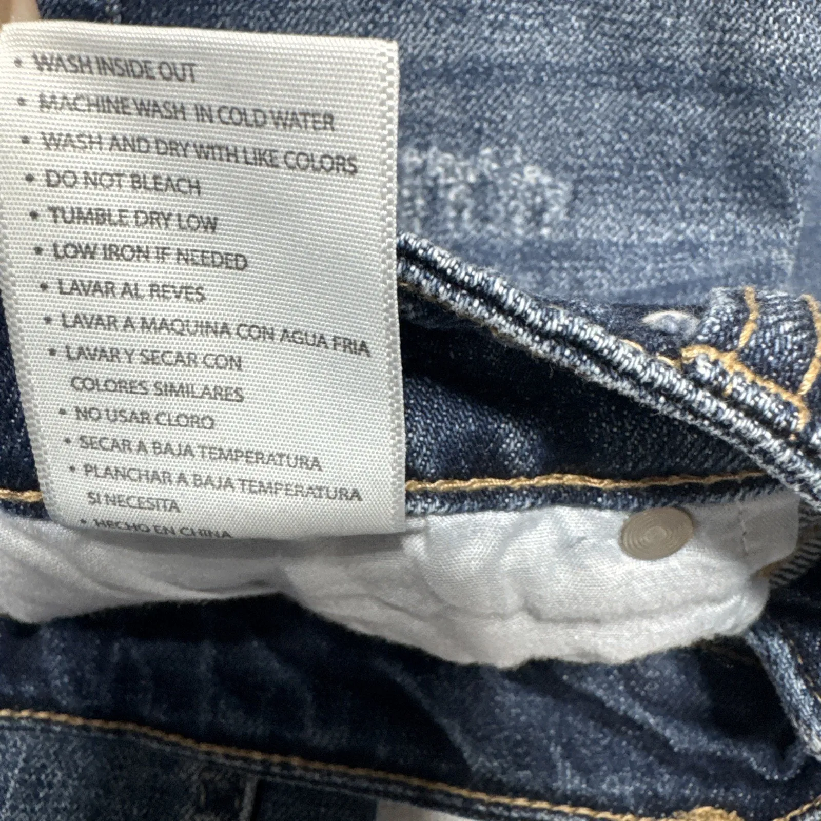 KanCan Women's Distressed Mid Rise Skinny Jeans Size 26 Denim Raw Hem Destroyed Blue - Image 7