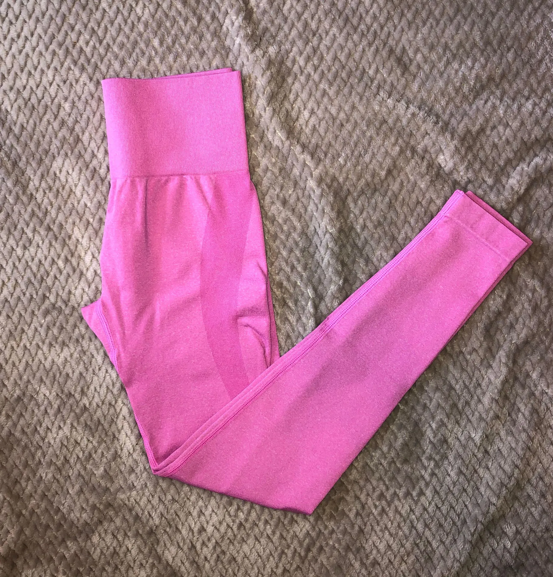 Bubblegum Seamless Contouring Leggings Pink Size M - Image 4