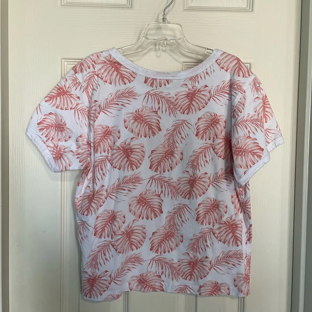 Messy Bun Just Chilling Tropical T - Image 4