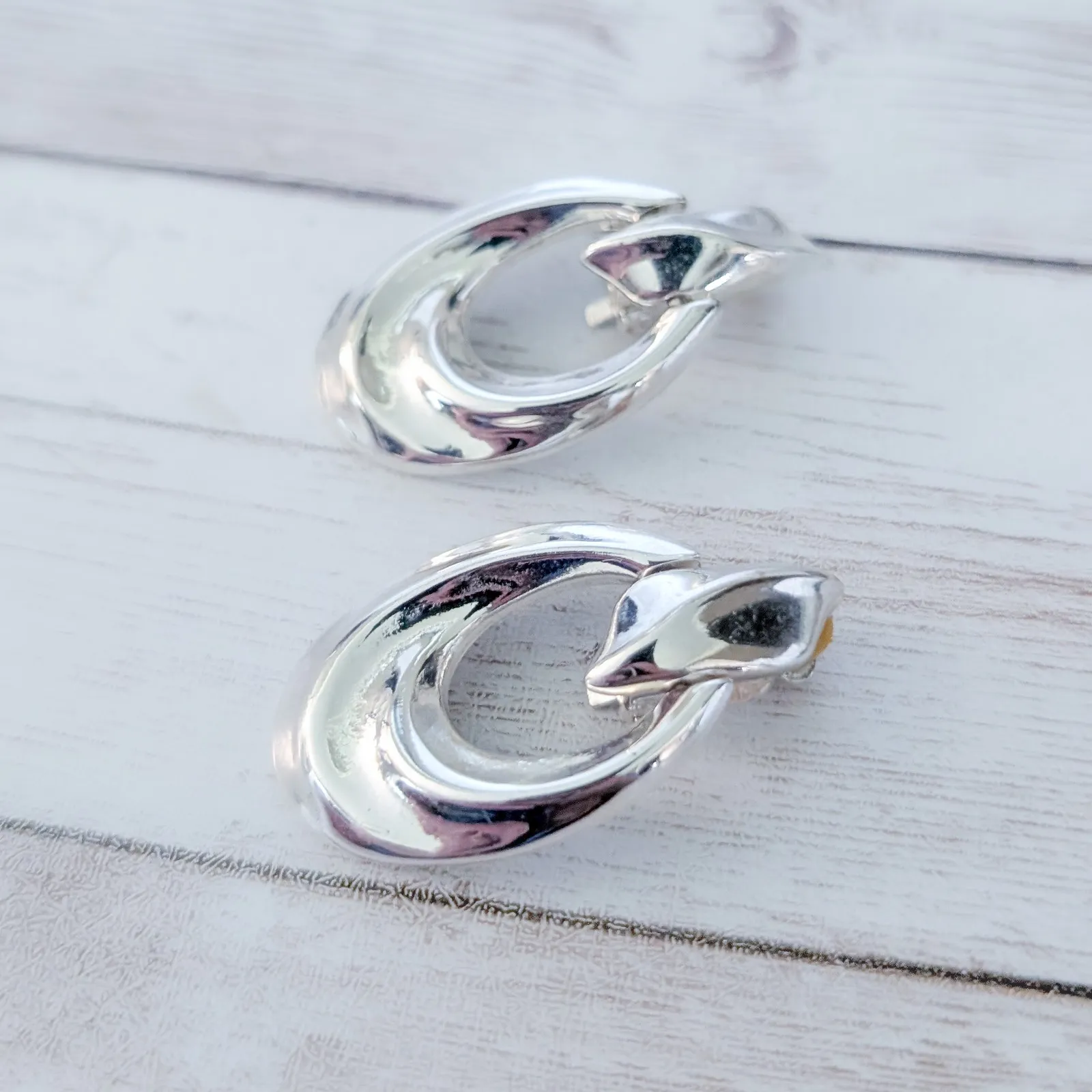 Vintage Clip On Earrings Silver Tone Large - Image 5