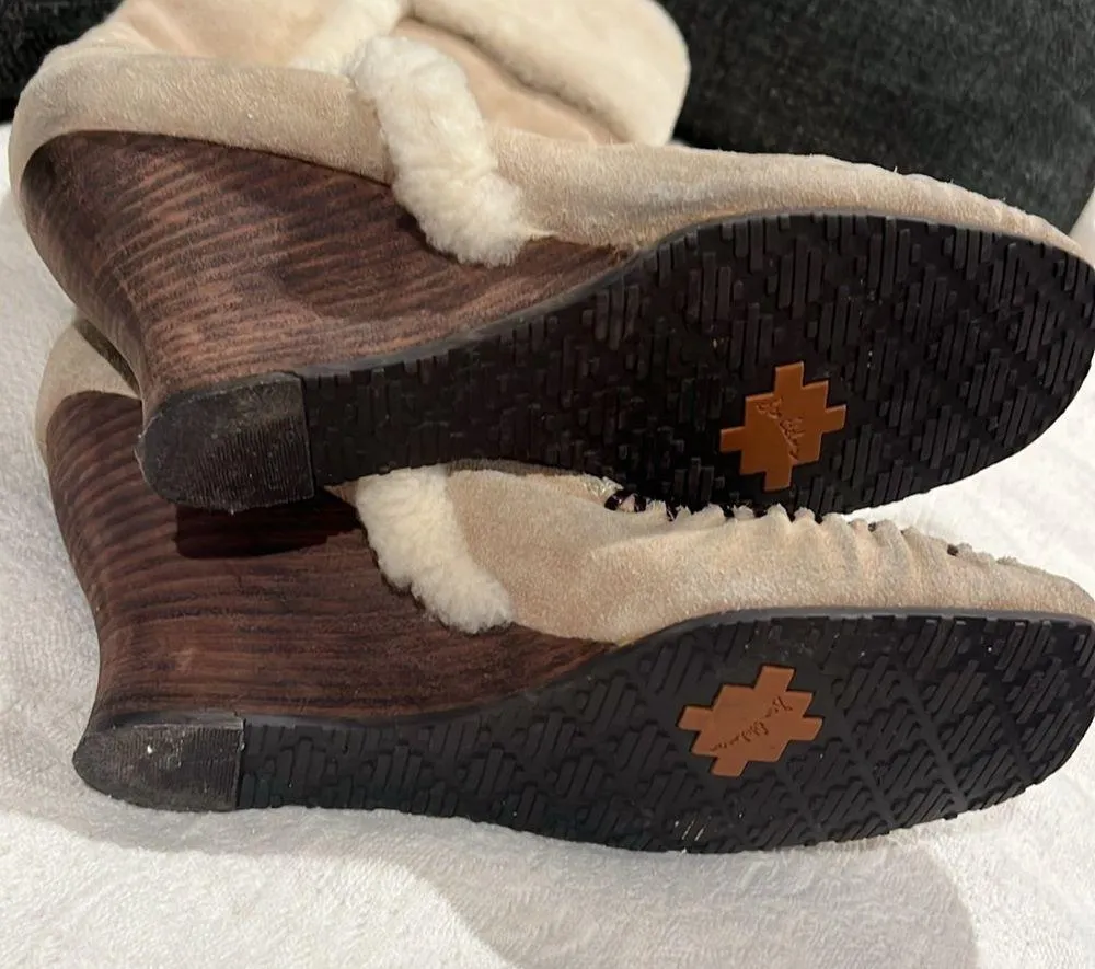 Sam Edelman suede sherpa wedge heel moccasin boots Size 10m - Image 7
