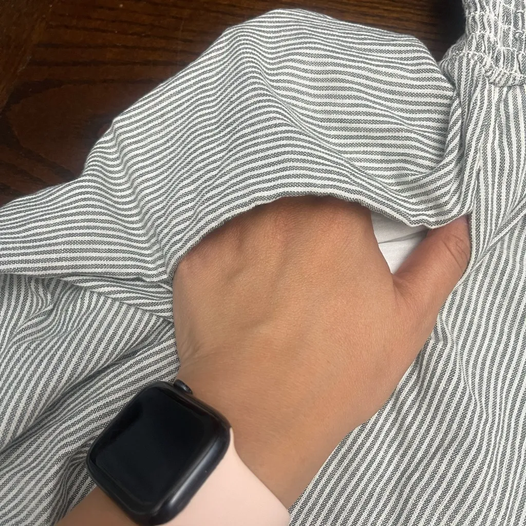 Universal Thread Gray Checkered Romper - Image 7