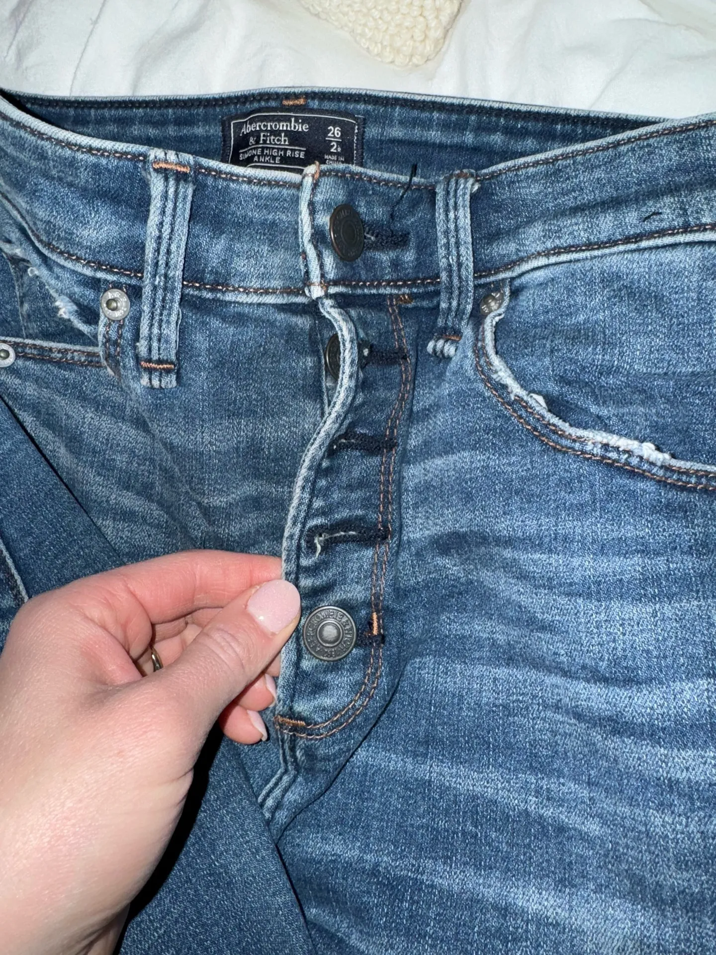 Abercrombie and fitch high rise button jeans  - Image 3