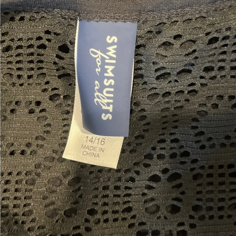 Swimsuits for All Black Lace Accent Trim Short Sleeve Beach Cover Up Pool 14/16 Size undefined - Image 7