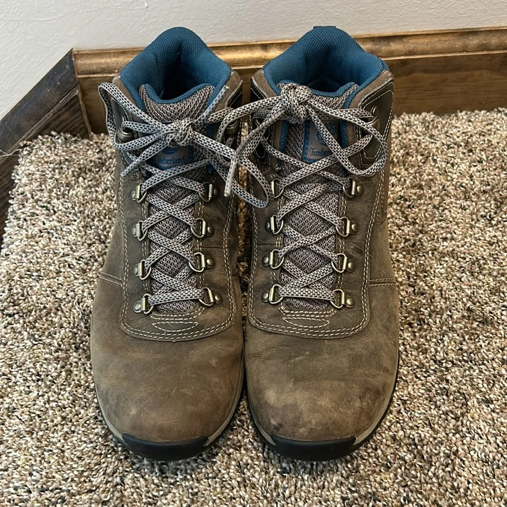 Timberland Mt. Maddsen Mid Waterproof Hiking Boots in blue/gray - Image 11