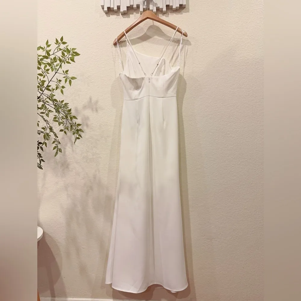 Elliatt Hemispheric Gown in Ivory Size Small NWT - Image 7