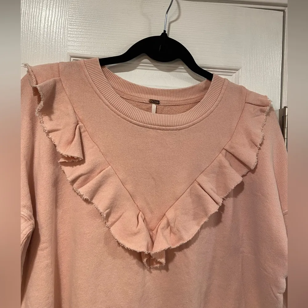 NWOT Free People Size M Pink Ooh La Ruffle Yoke Long Sleeve Raw Hem Sweatshirt - Image 4