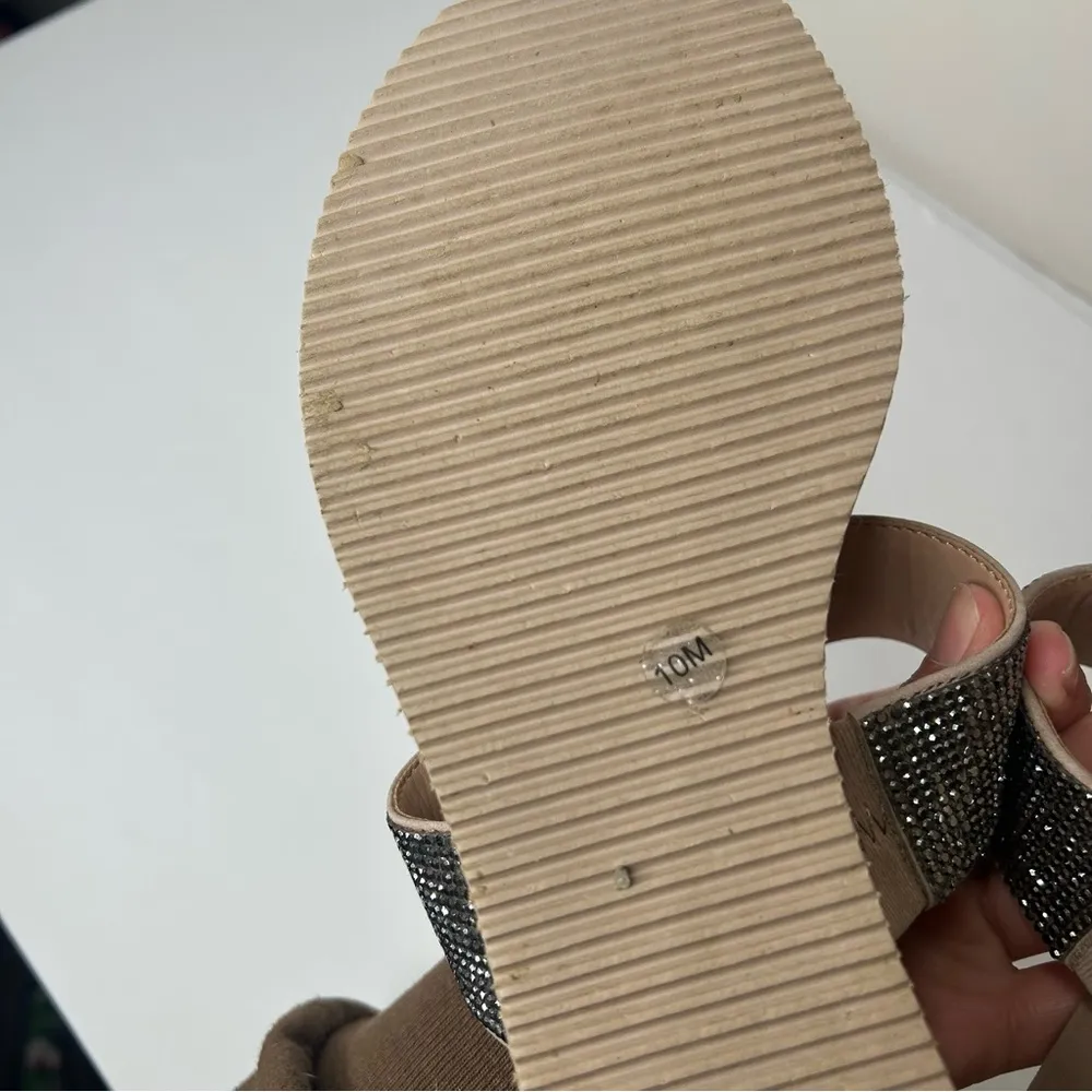 Antonio Melani silver & tan rhinestone bedazzled Slip-On Sandals 10 - Image 6