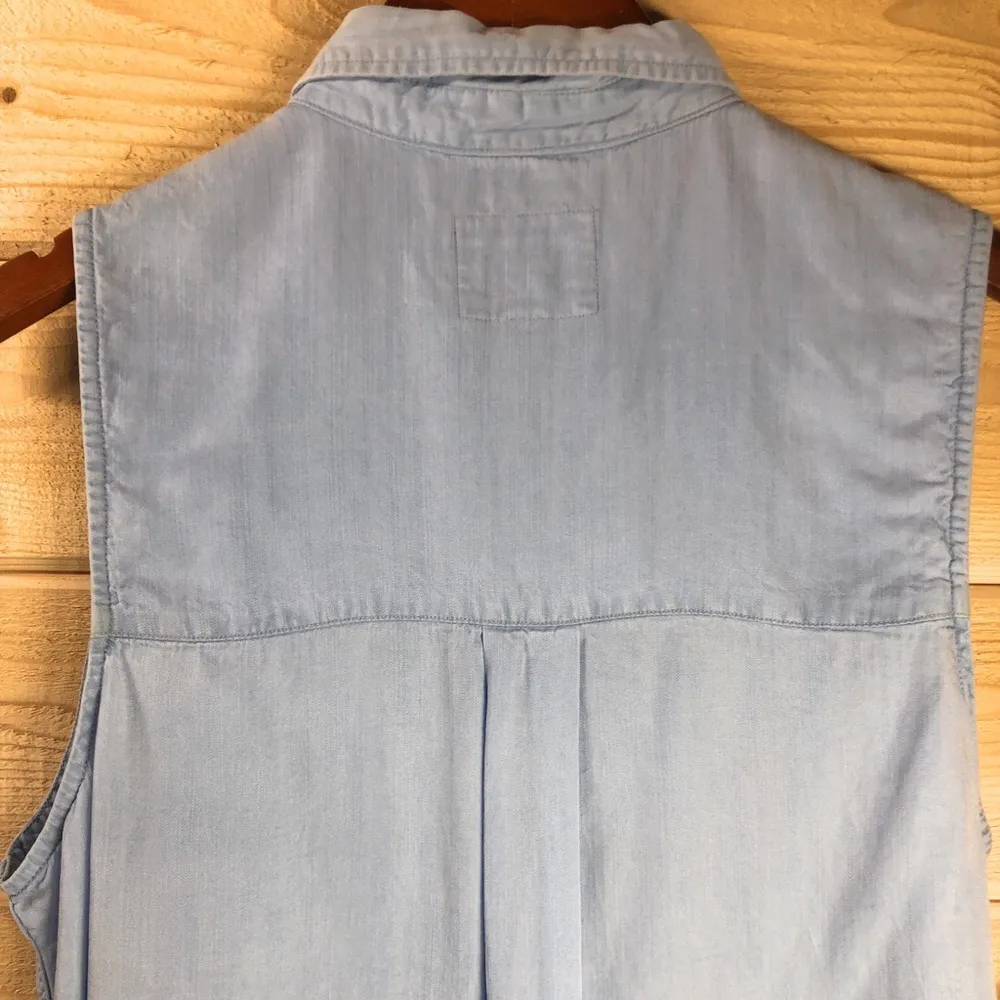 Rails Mila Cutoff Sleeves Shirt in Light Shadow - Image 6