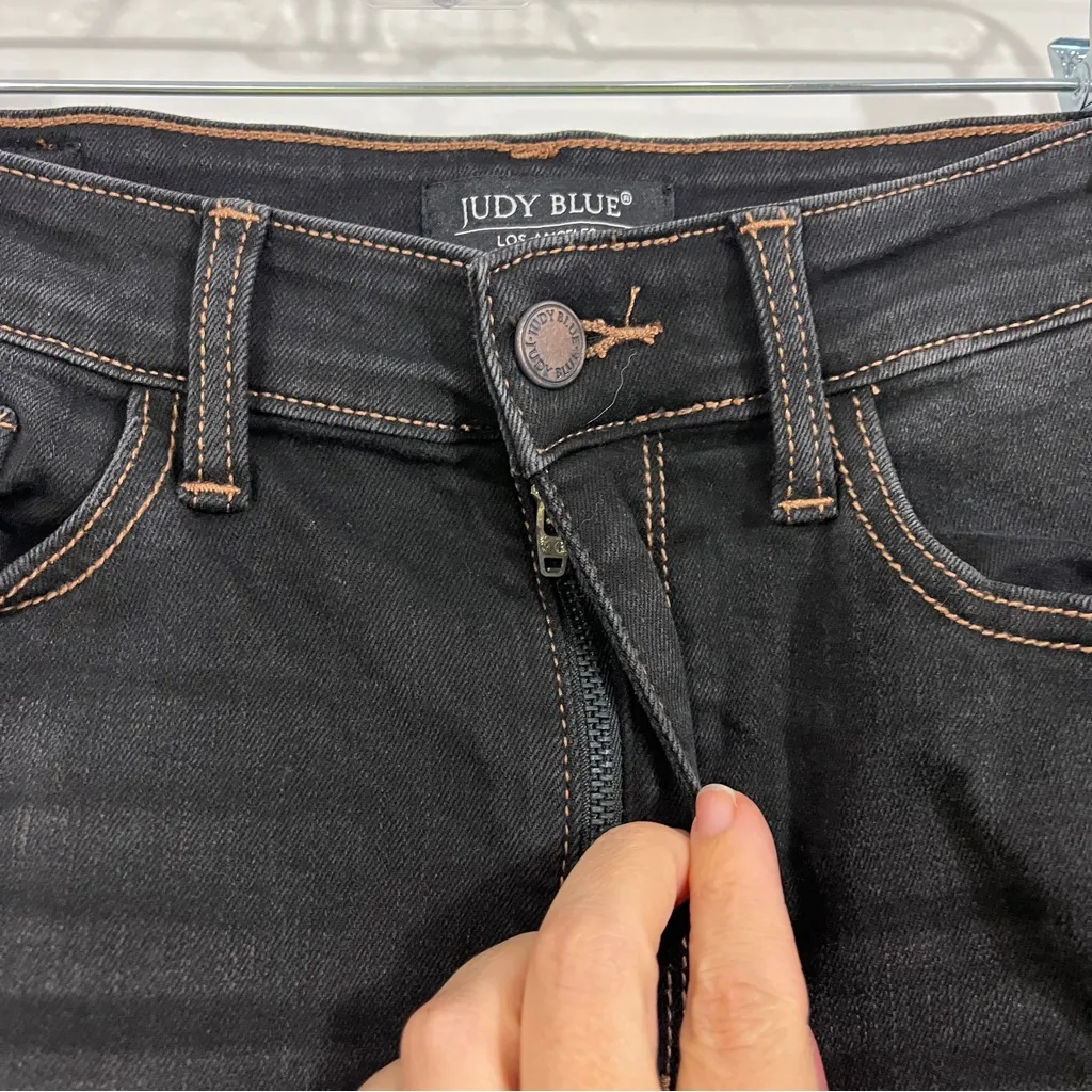 Judy Blue Medium Dark Blue Denim Jean Shorts - Image 2