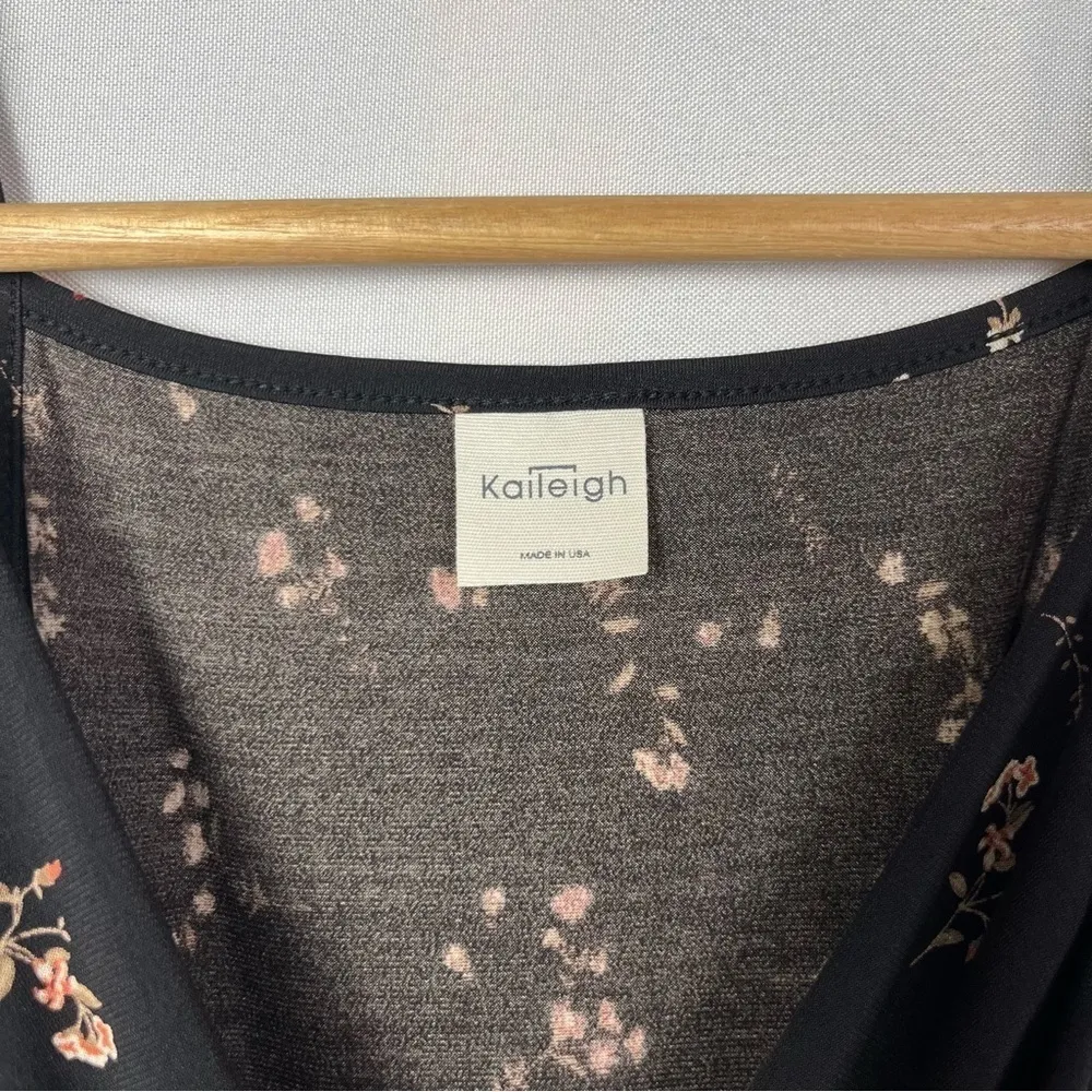 Boutique Kaileigh Black Floral Wide Leg Jumpsuit XS - Image 5