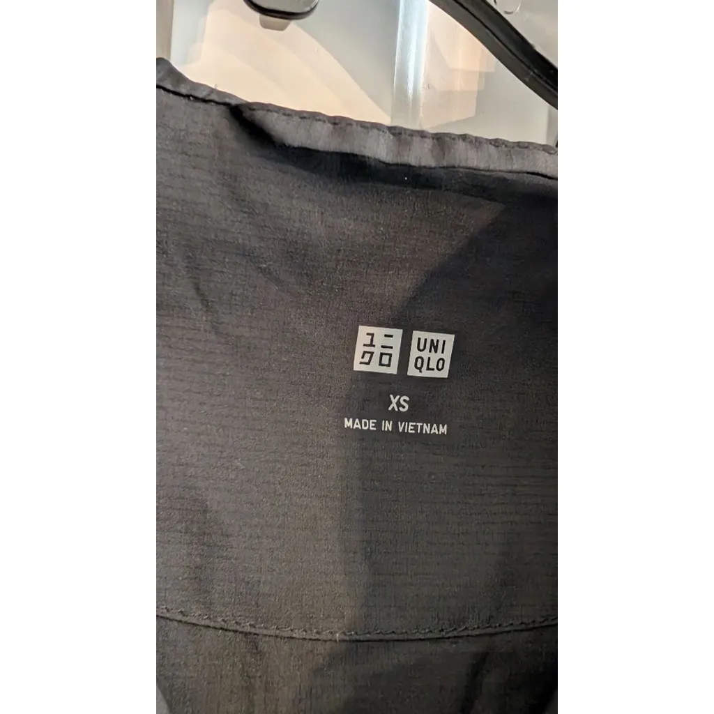 Women's UNIQLO Black Hooded Full-Zip Jacket XS - Image 5