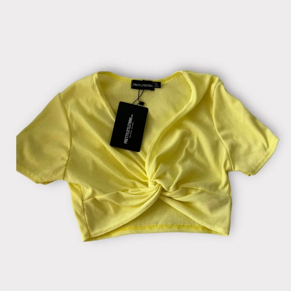 NWT. Yellow Pretty Little Thing Crop Top - Image 2