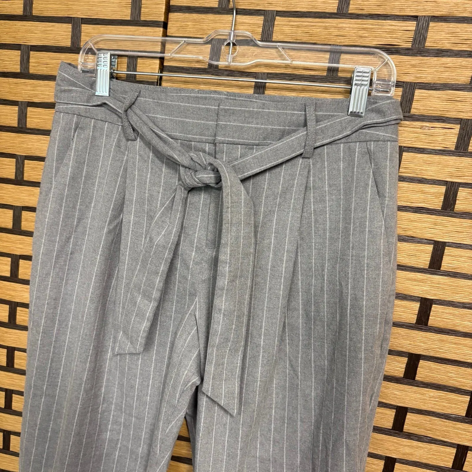 Banana  Republic Gray And White‎ Stripe Belted Dress Pants Size 4 - Image 3