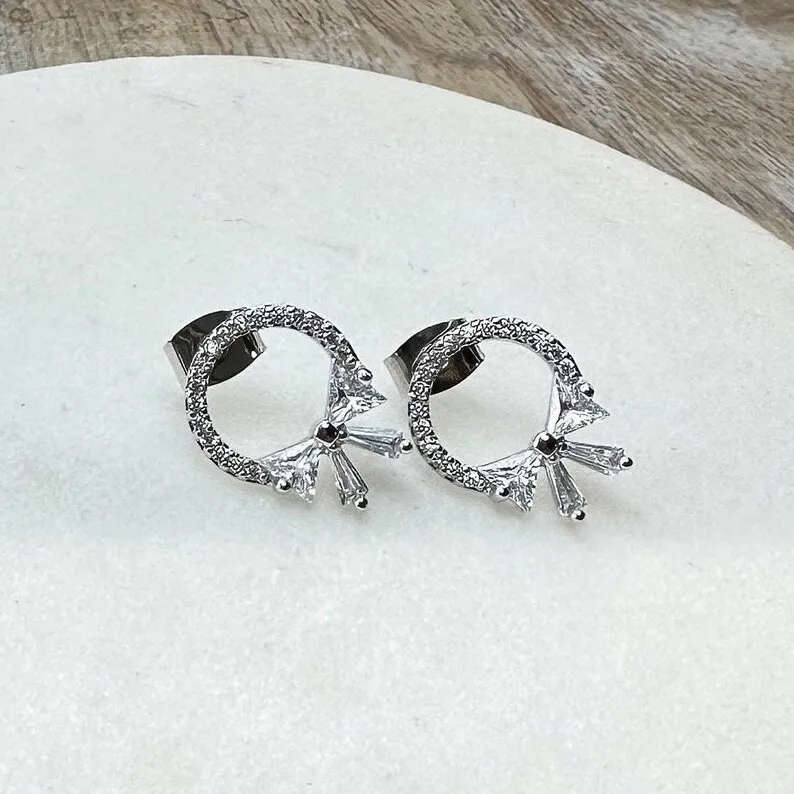 Silver Wreath Ribbon Crystal Stud Earrings - Image 10