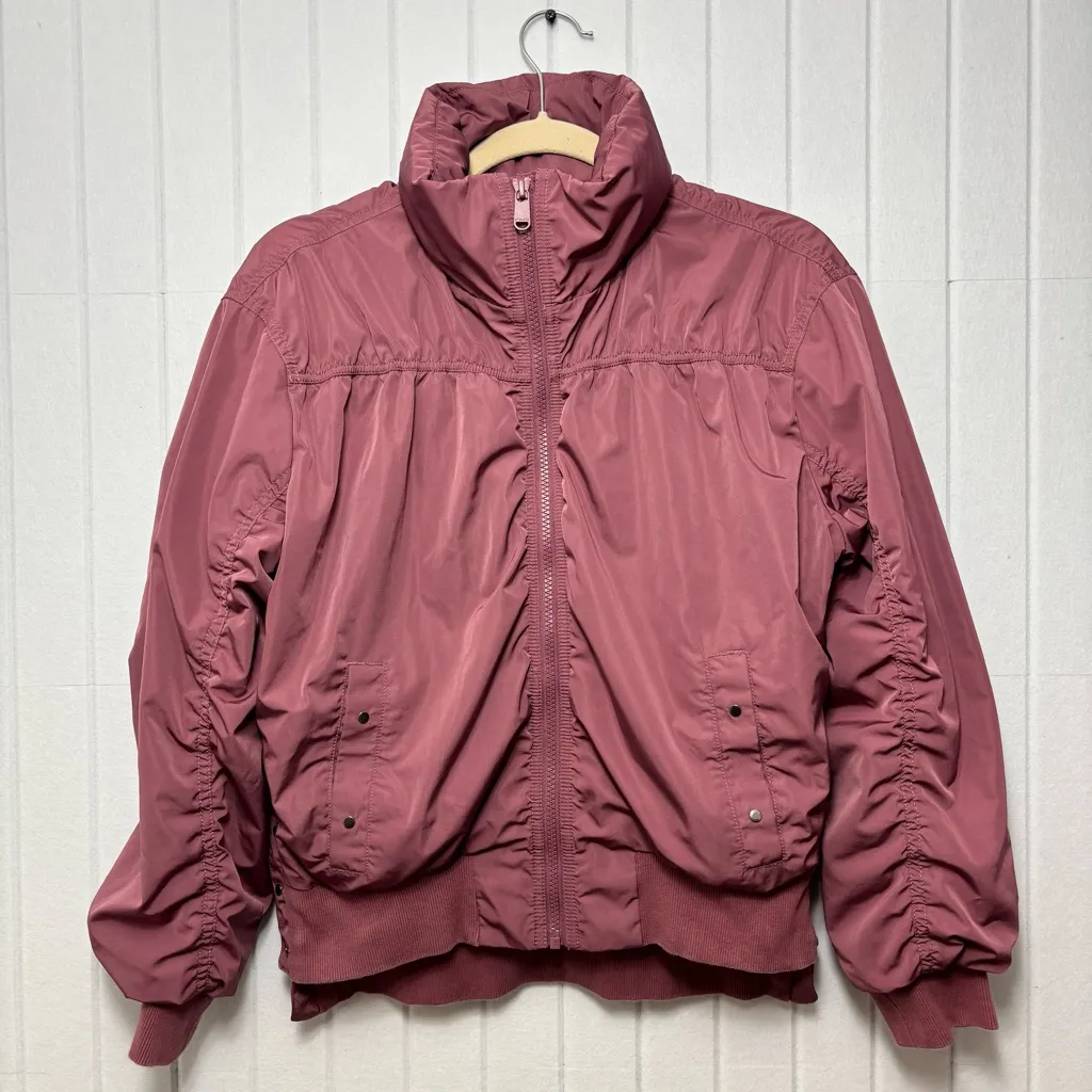 Athleta Women's Mauve Point Reyes Bomber II Jacket Size M - Image 5