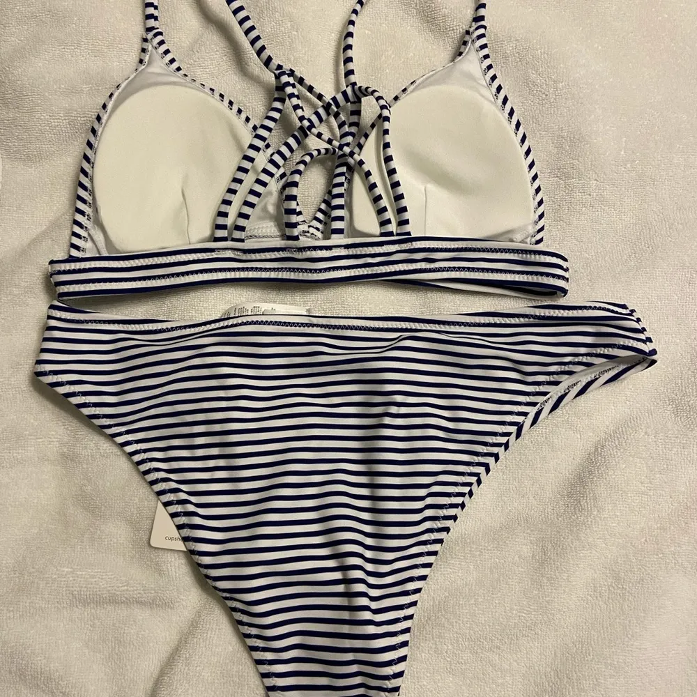 Medium size swimsuit two pieces brand new with tag - Image 3