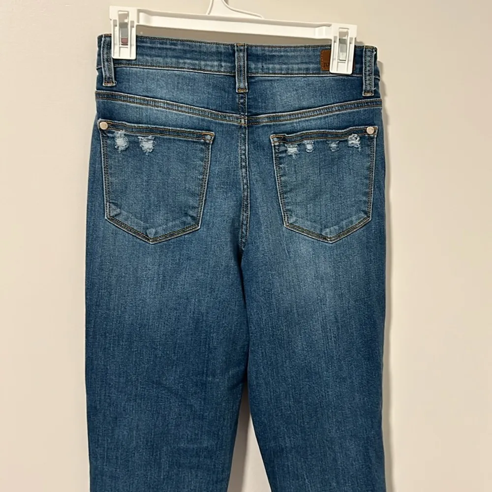 Judy Blue Slim Fit Distressed Jeans Size 5/27 - Image 4