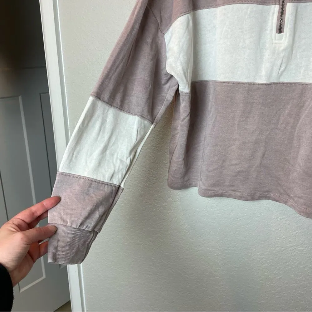 HIPPIE ROSE Lilac & White Varsity Quarter Zip Sweatshirt Size L - Image 5