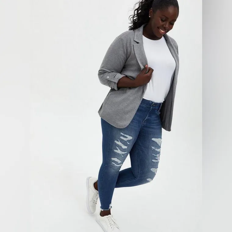 Torrid gray  Open Front Blazer 3x - Image 3