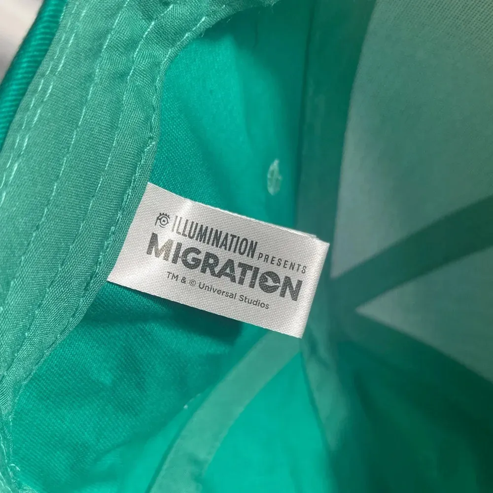 Illumination Migration Dax Duck Quacking SnapBack Hat Universal Studios Movie Green - Image 6